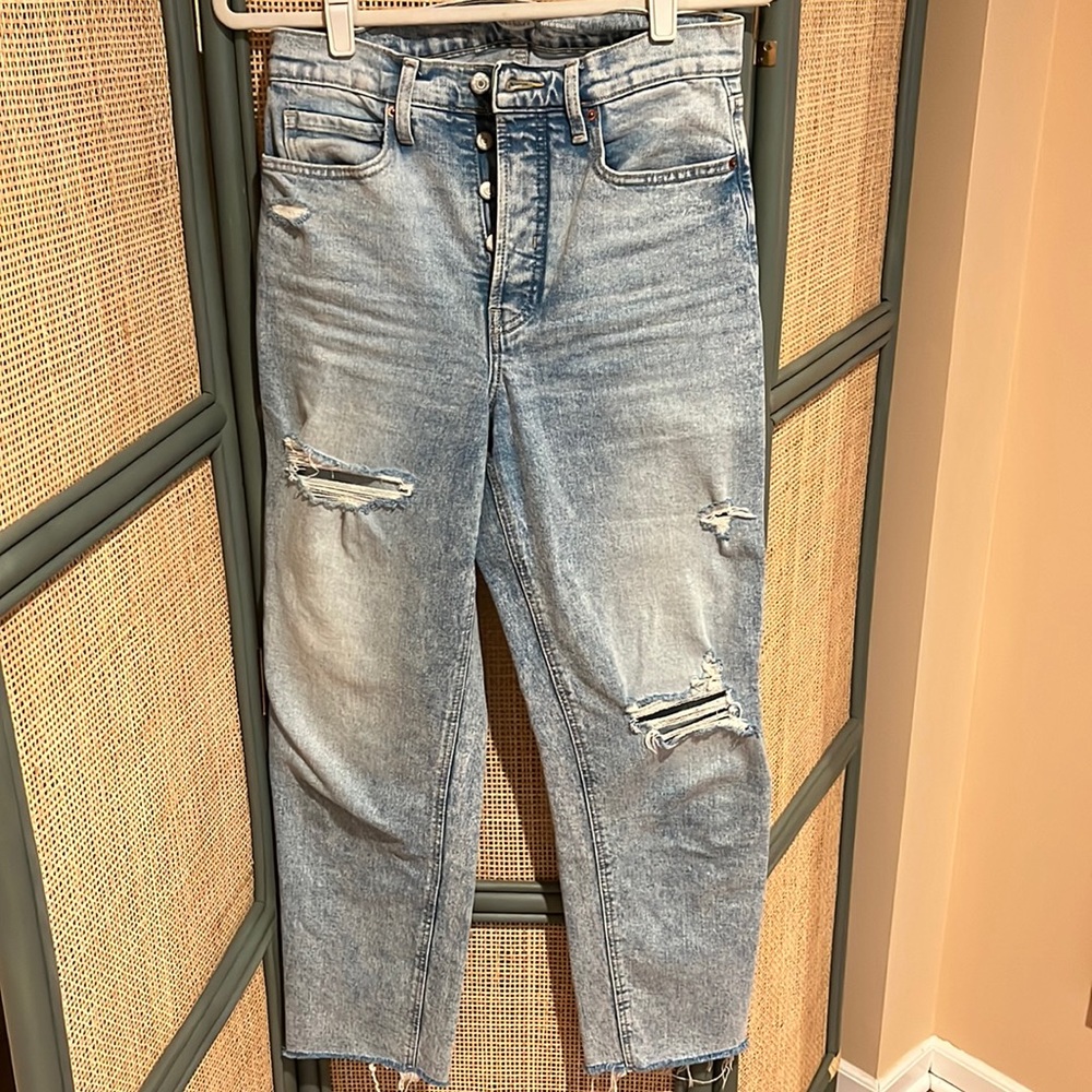 High Rise light wash ripped jeans